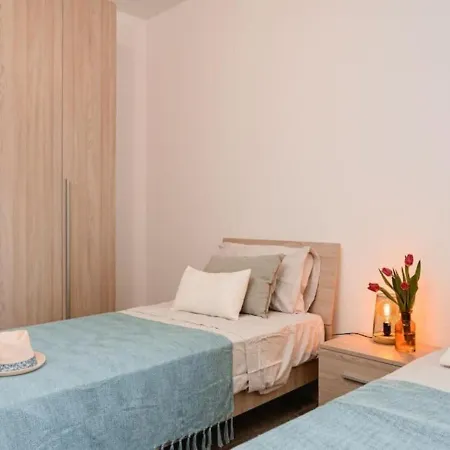 Amazing 2 Bed In Centre - Designer Finish Διαμέρισμα *