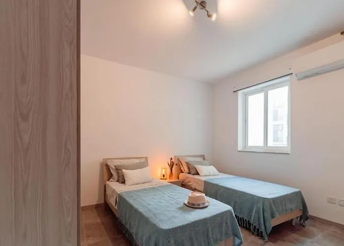 Amazing 2 Bed In Centre - Designer Finish Gzira