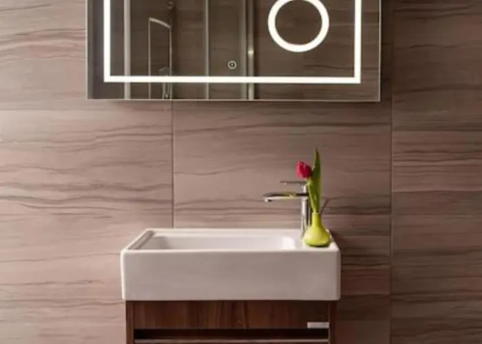 Amazing 2 Bed In Centre - Designer Finish Apartment *